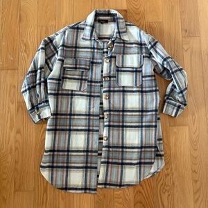 Papillon Blanc Plaid Shirt Jacket in Blue and Cream